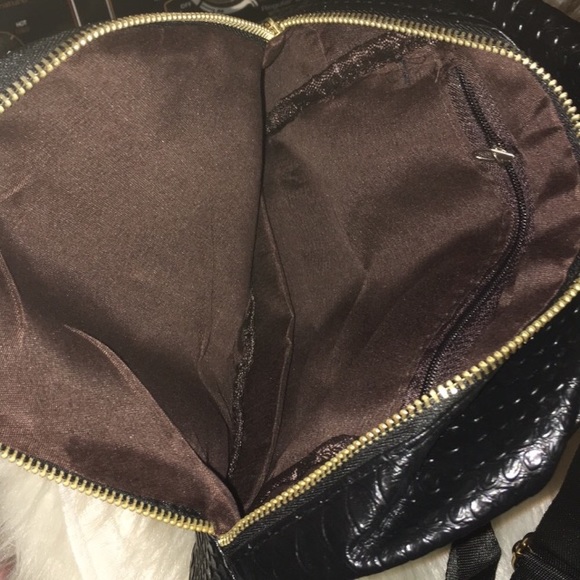 Last 1 Super cute pink mini backpack - Picture 8 of 8